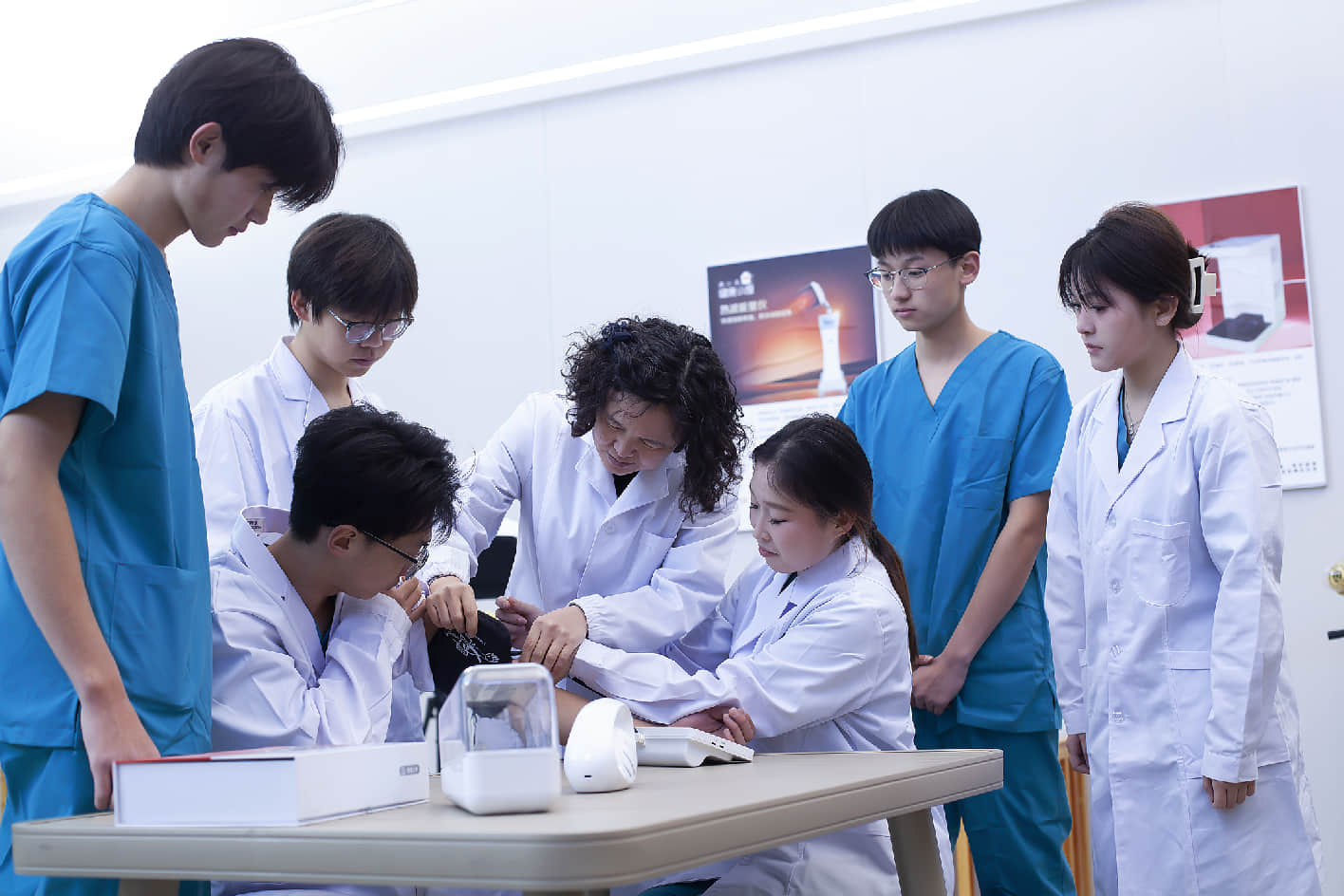 现代服务产业学院